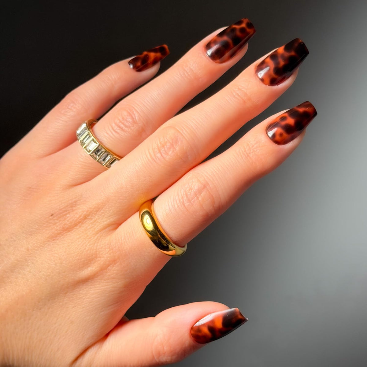 Glamnetic Medium Coffin Press On Nails tortoiseshell glossy finish
