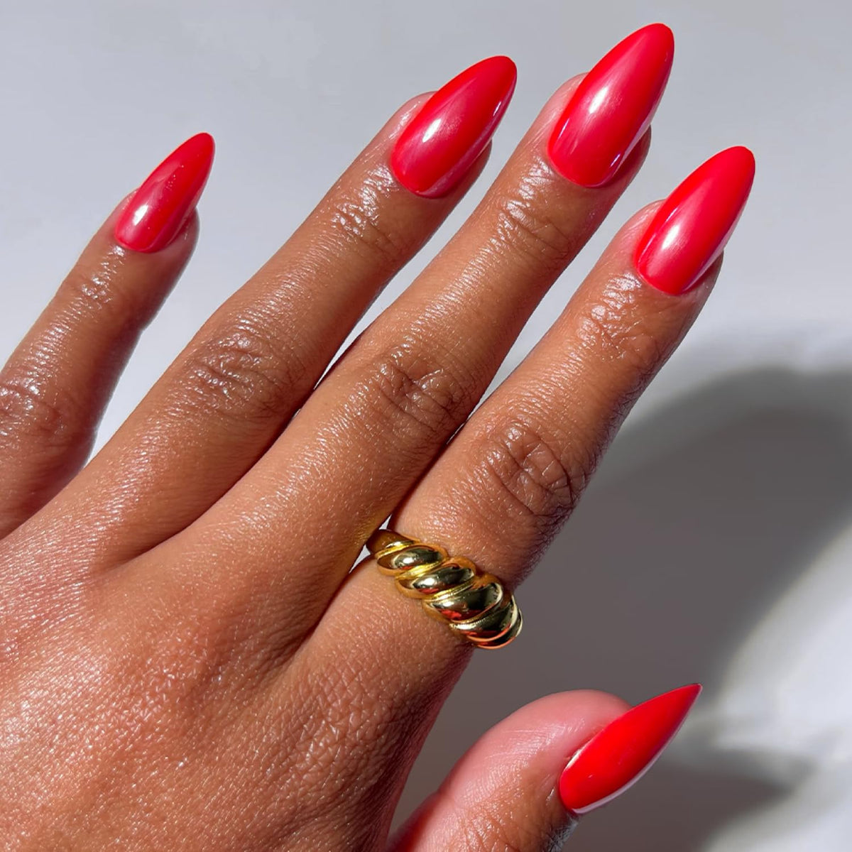 Glamnetic Press On Nails Medium Almond Glazed Red full kit front view