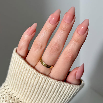 Glamnetic Press On Nails Medium Almond glossy finish front view