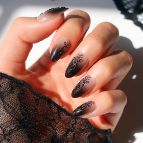 Glamnetic Press On Nails Medium Almond glossy finish front view