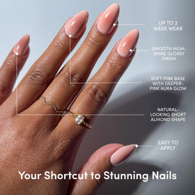 Glamnetic Press On Nails Short Almond close-up of glossy finish