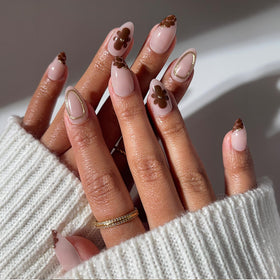 Glamnetic Press On Nails Short Almond Floral full kit front view