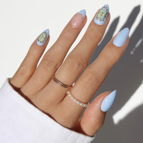 Glamnetic Press On Nails Short Almond glossy finish front view