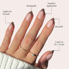 Glamnetic Press On Nails Short Almond Glossy packaging