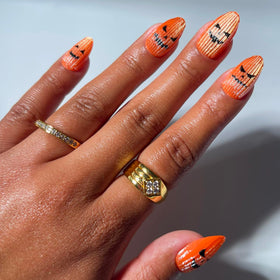 Glamnetic Press On Nails Short Almond Velvet full kit front view