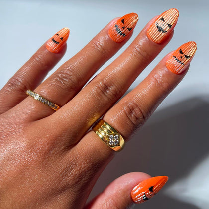 Glamnetic Press On Nails Short Almond Velvet full kit front view
