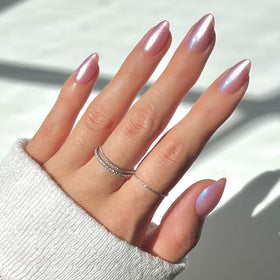 Glamnetic Press On Nails Short Almond Velvet kit front view