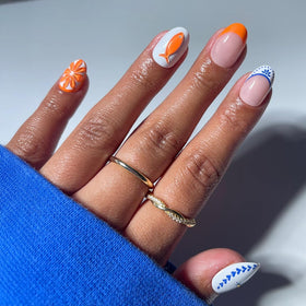 Glamnetic Press On Nails Short Oval kit front view with glossy finish