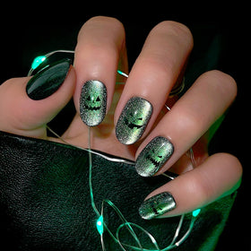 Glamnetic Press On Nails Short Round Velvet Kit front view