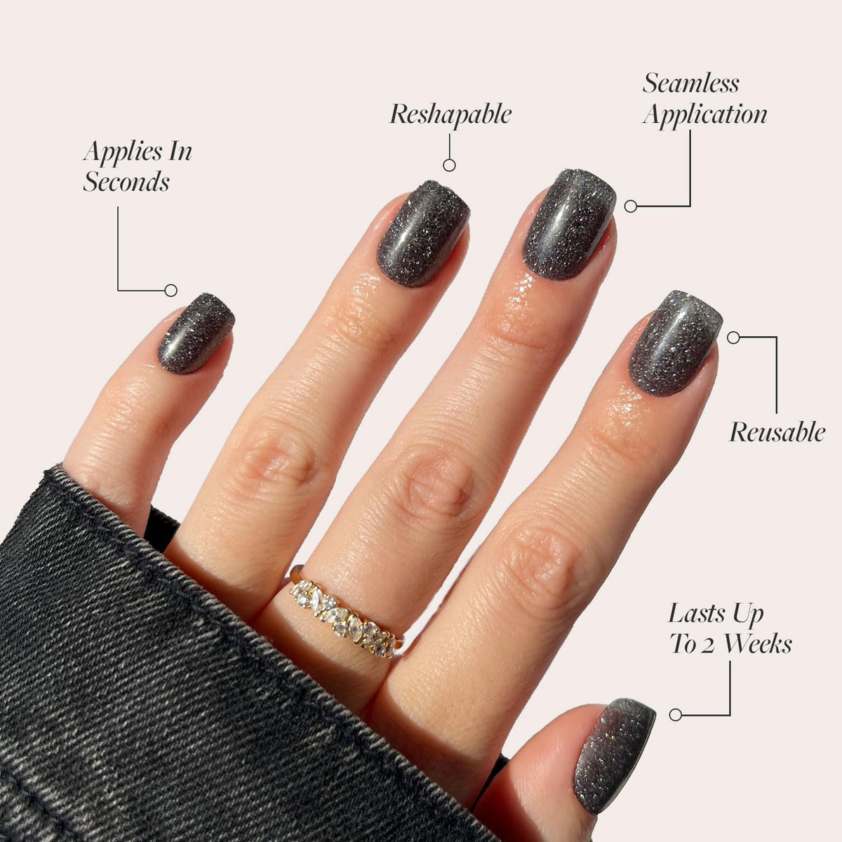 Glamnetic Press On Nails Short Squoval Glossy black nails with nail glue