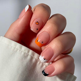 Glamnetic Press On Nails Short Squoval Pumpkin Kit front view