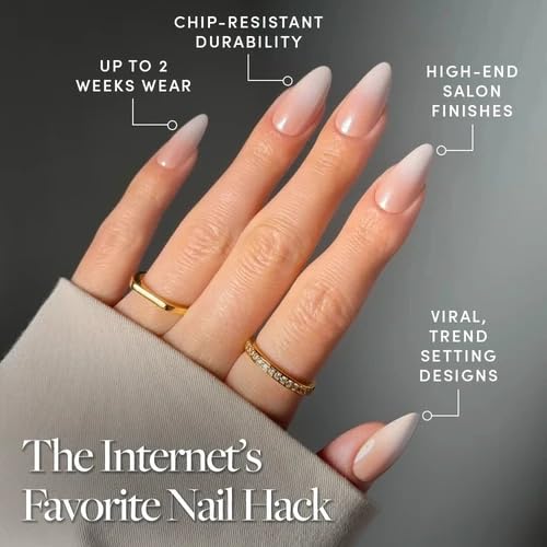 Glamnetic Press On Nails storage box and accessories