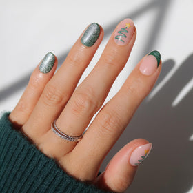 Glamnetic Press On Nails Velvet Pine Short Oval Kit front view