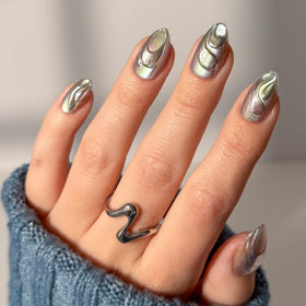 Glamnetic Unicorn Blood Press On Nails 30pc set front view
