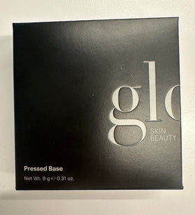 Glo Skin Beauty Pressed Base Powder Foundation Golden Light texture close-up