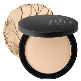 Glo Skin Beauty Pressed Base Powder Foundation Natural Light front view