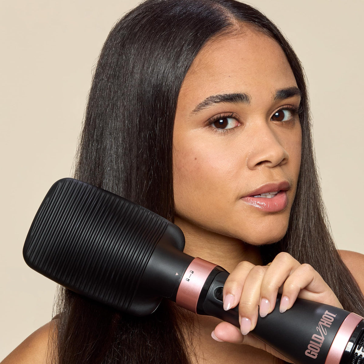 Gold N Hot Ionic Dryer and Styler packaging