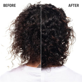 Goldwell Dualsenses Curls & Waves Hydrating Conditioner 1L in use on curly hair