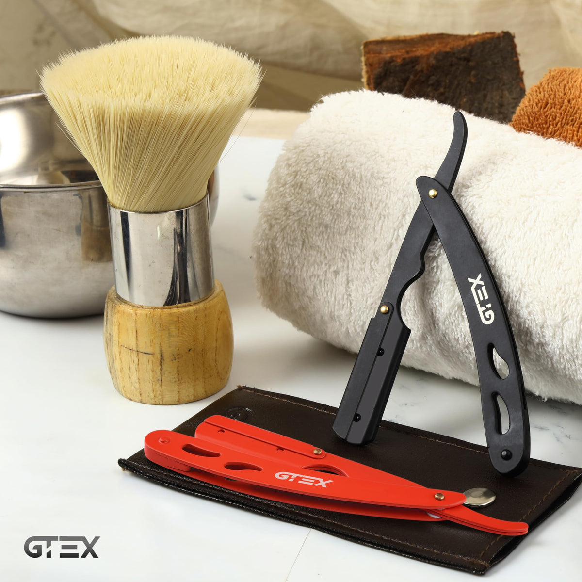 GTEX straight razor in use for a clean shave