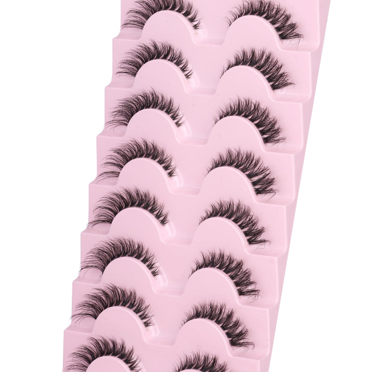 GVEFETIEE false eyelashes demonstrating easy application