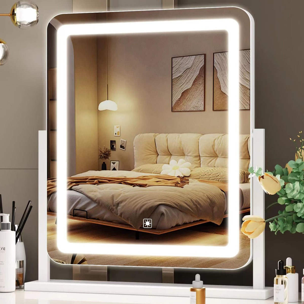 Gvnkvn Lighted Makeup Mirror front view with bright lighting