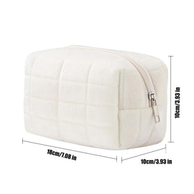 HABUAETY makeup bag close-up of fluffy material