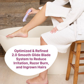 HAPPY CURVES Smoothie 2.0 Bikini Trimmer with charging cable