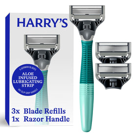 Harry's Original Shaving Kit front view with razor handle and blades