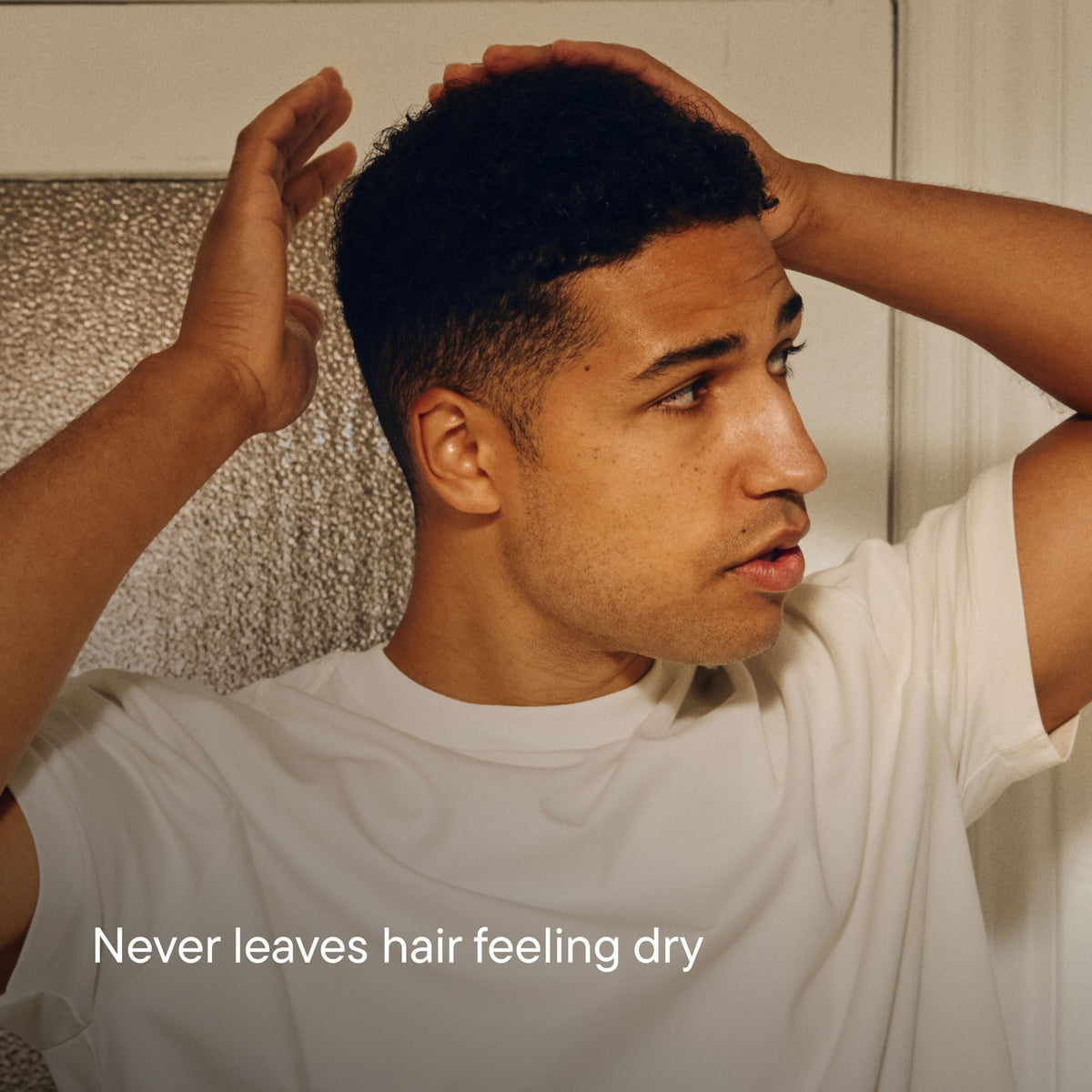 Harry's Sculpting Hair Gel application on hair