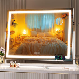 Hasipu Vanity Mirror front view with lights and USB charging port