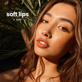 Hawaiian Tropic Lip Balm Island Coconut SPF 30 close-up of product