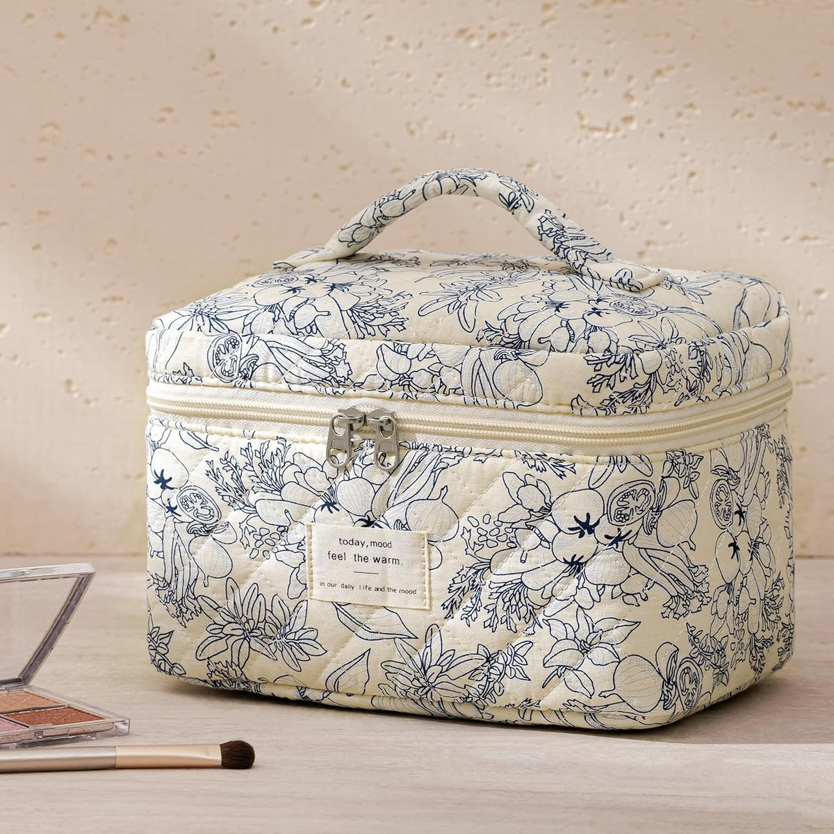 HBselect makeup bag with cosmetics displayed