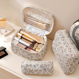 HBselect Medium Makeup Bag 10.4 x 3.5 inches side view