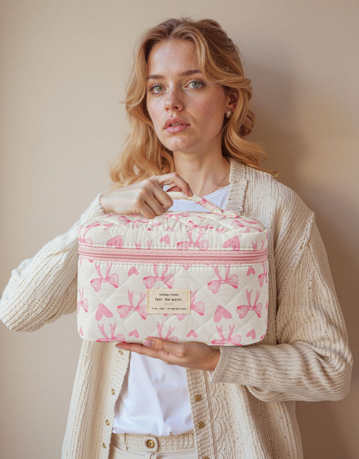 HBselect Quilted Makeup Bag set arranged with beauty tools