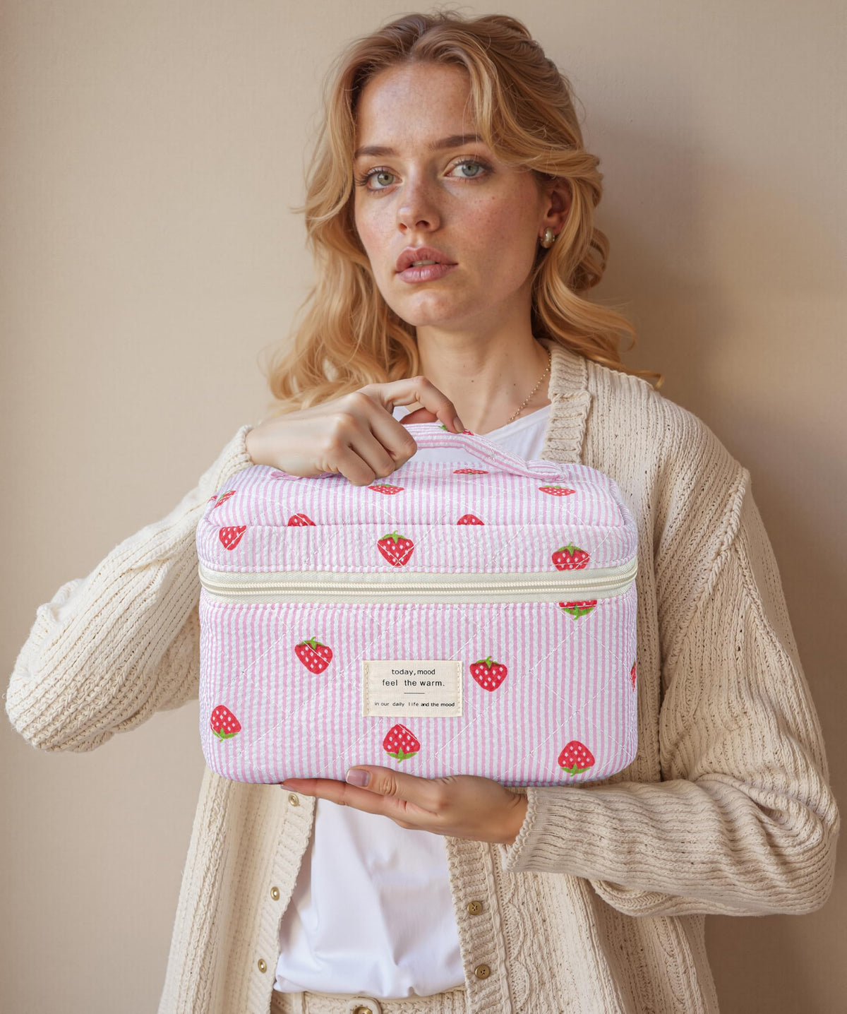HBselect Quilted Makeup Bag set with travel essentials
