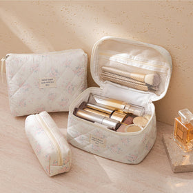 HBselect Quilted Makeup Bag small size, floral design close-up