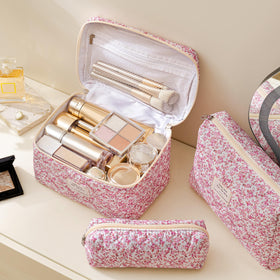 HBselect Quilted Makeup Bag small size top view with floral pattern