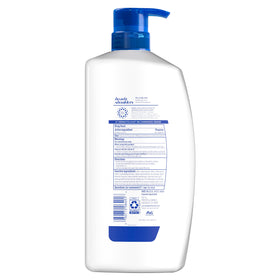 Head & Shoulders Anti-Dandruff Shampoo texture on hand