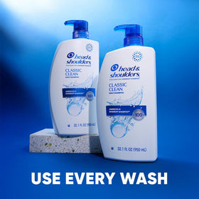 Head & Shoulders Classic Clean Shampoo showing texture