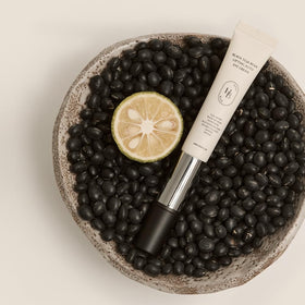 HEVEBLUE Black Yuja Bean Lifting Eye Cream with device