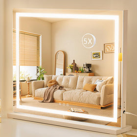 HIEEY Lighted Makeup Mirror front view with LED lights