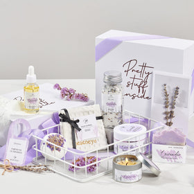 Himalayan bath salts in peacoeye Spa Bath Gift Basket
