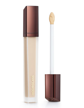 HOURGLASS Vanish Airbrush Concealer front view in packaging