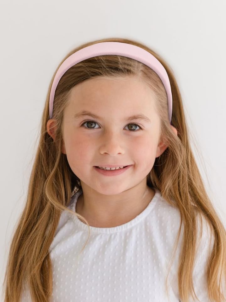 Huachi headband showcasing its comfortable fit