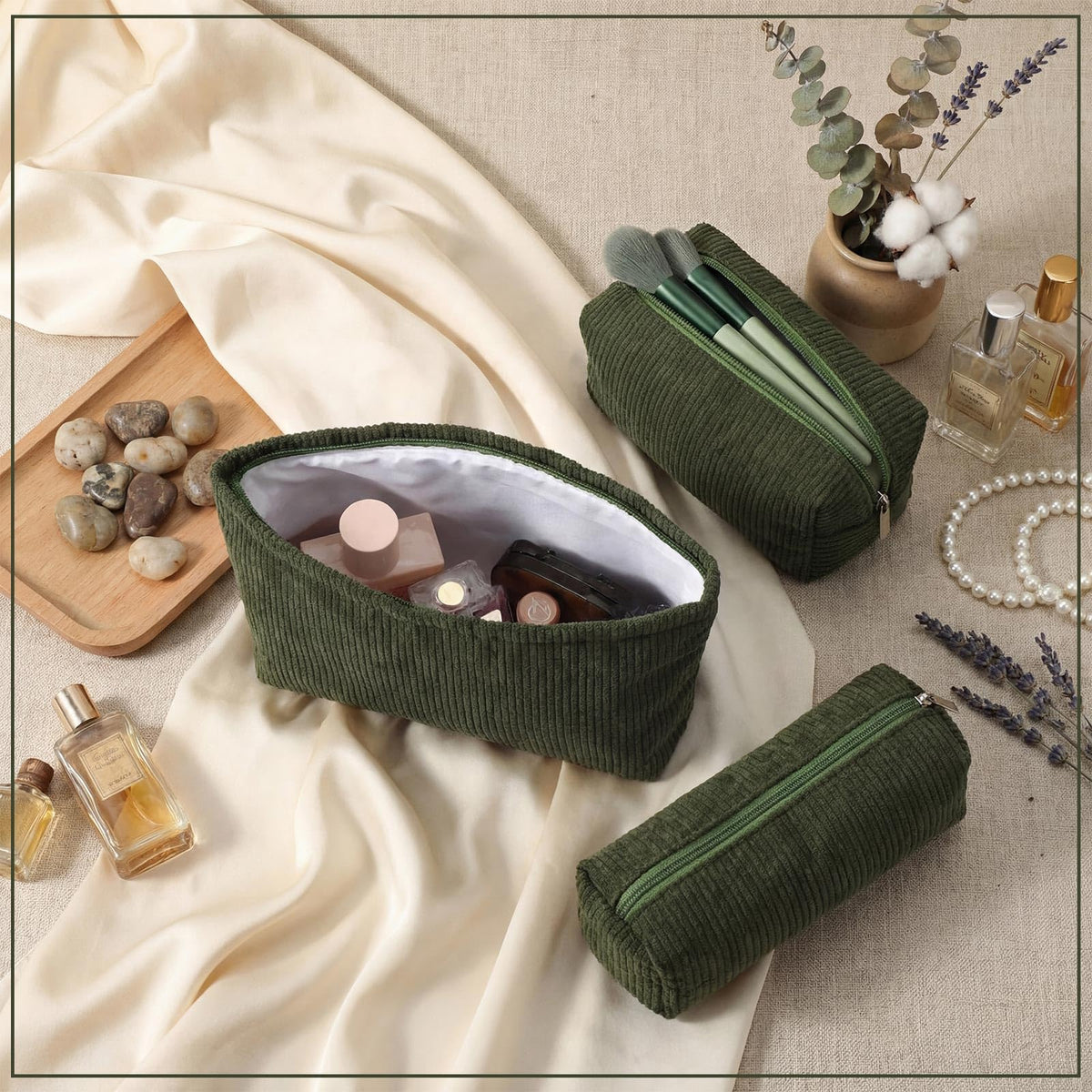 Huhumy corduroy bags open showing storage space