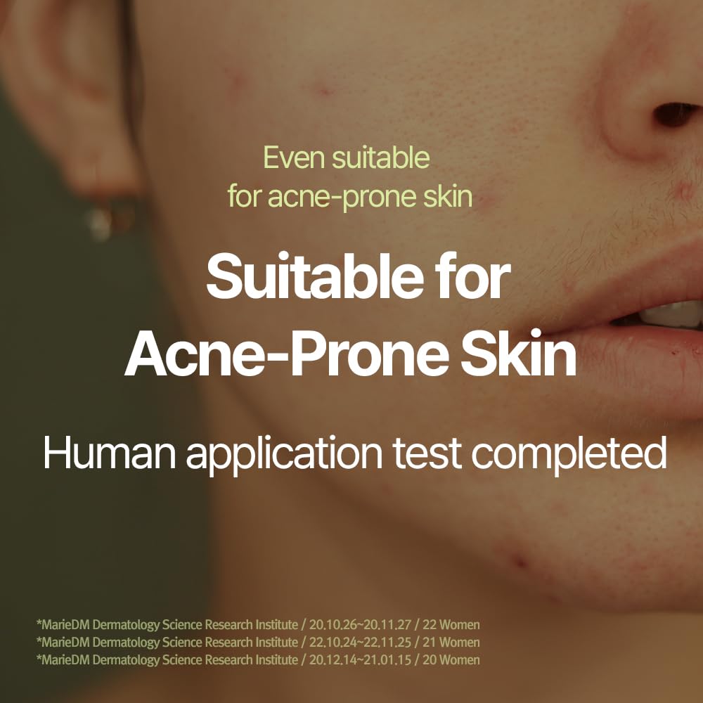 Hydrating serum from Pyunkang Yul in a glass bottle