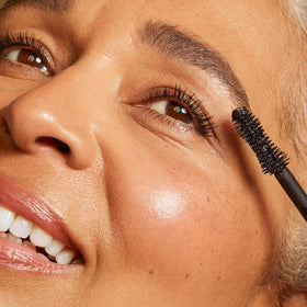 ILIA Fullest Volumizing Mascara Mini Classic Black packaging
