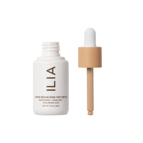 ILIA Super Serum Skin Tint SPF 40 Bom Bom ST5 back view
