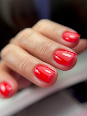 IN.HYPE Builder Gel 132g with nail tools and accessories