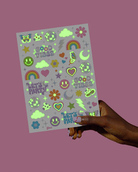 Instructions for applying xo, Fetti temporary tattoos